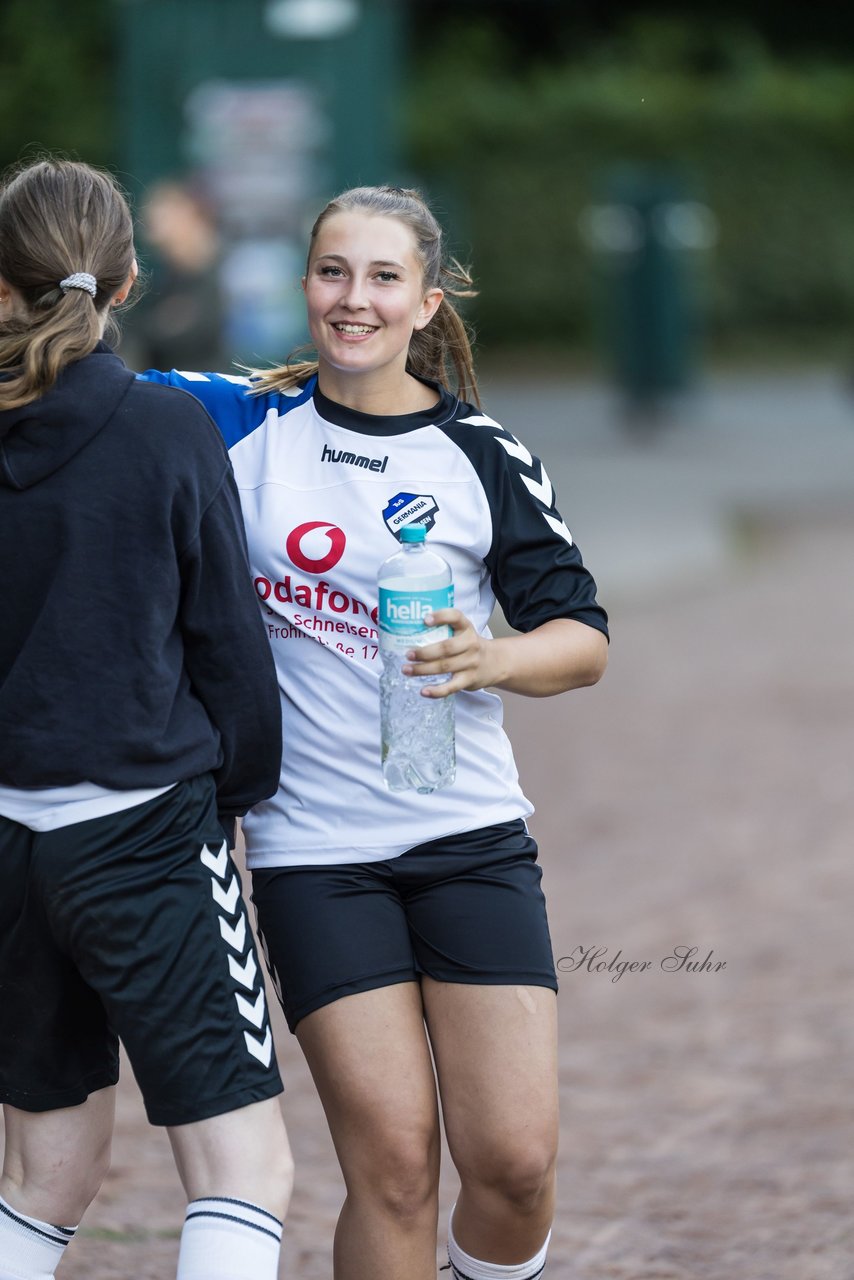 Bild 127 - Loewinnen Cup